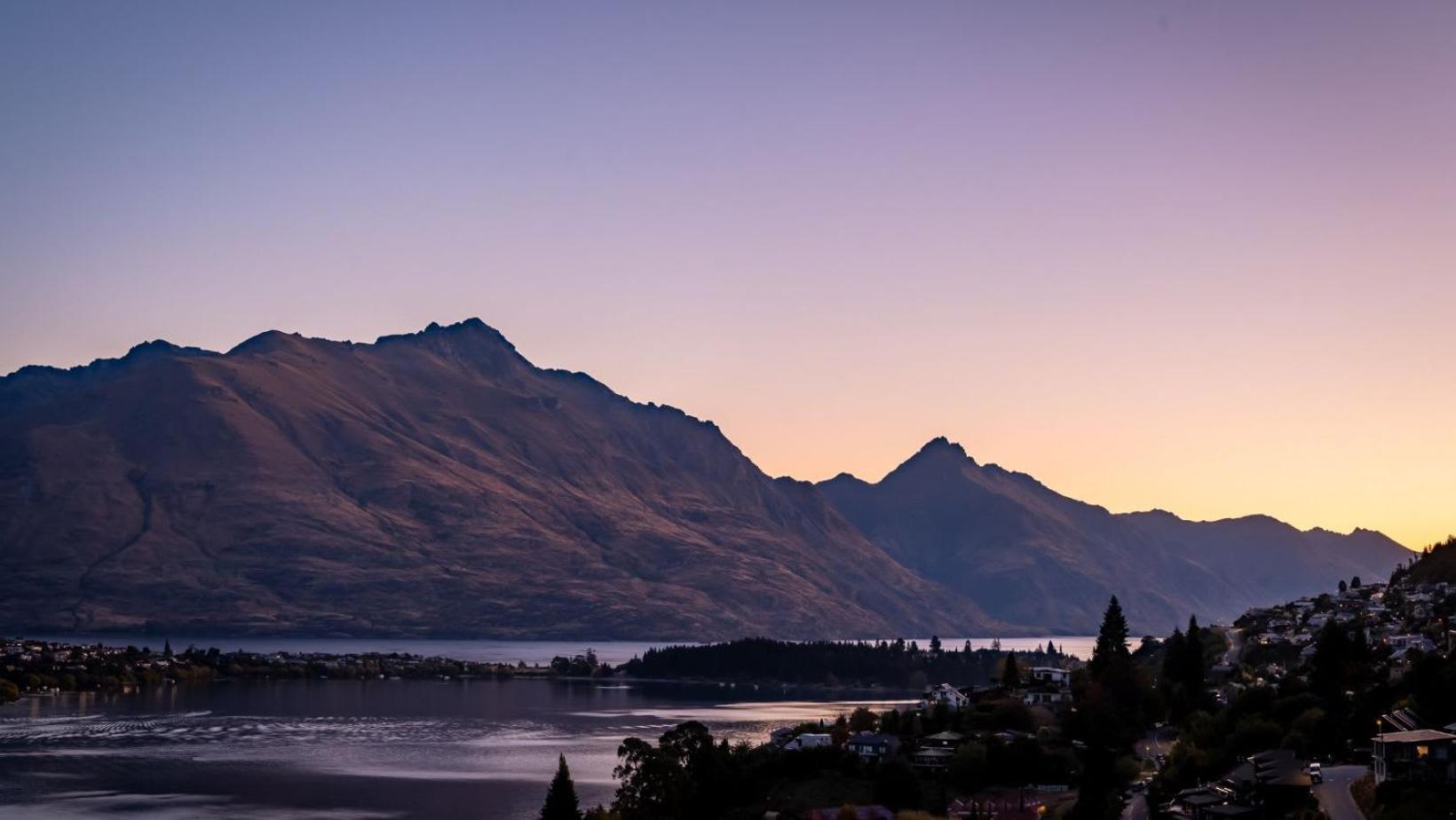 Villa The Tiers- Hot Tub- Ac- Bbq- Free Parking à Queenstown Extérieur photo