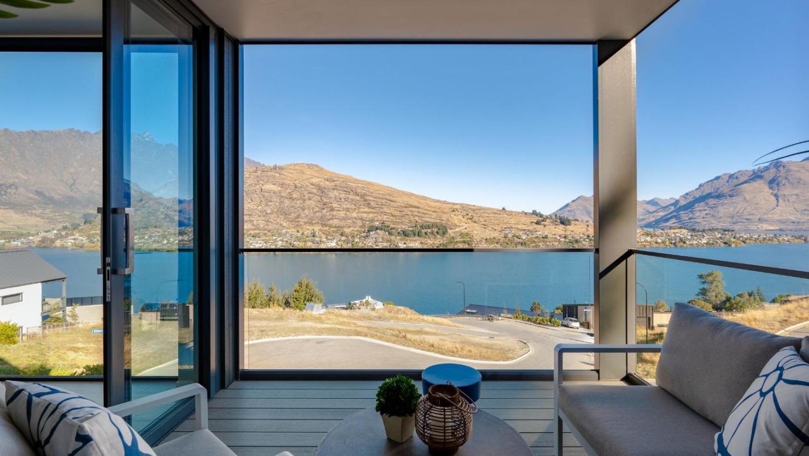 Villa The Tiers- Hot Tub- Ac- Bbq- Free Parking à Queenstown Extérieur photo