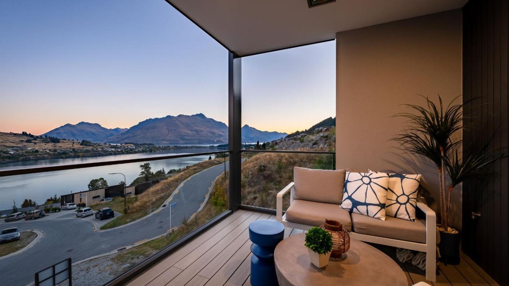 Villa The Tiers- Hot Tub- Ac- Bbq- Free Parking à Queenstown Extérieur photo