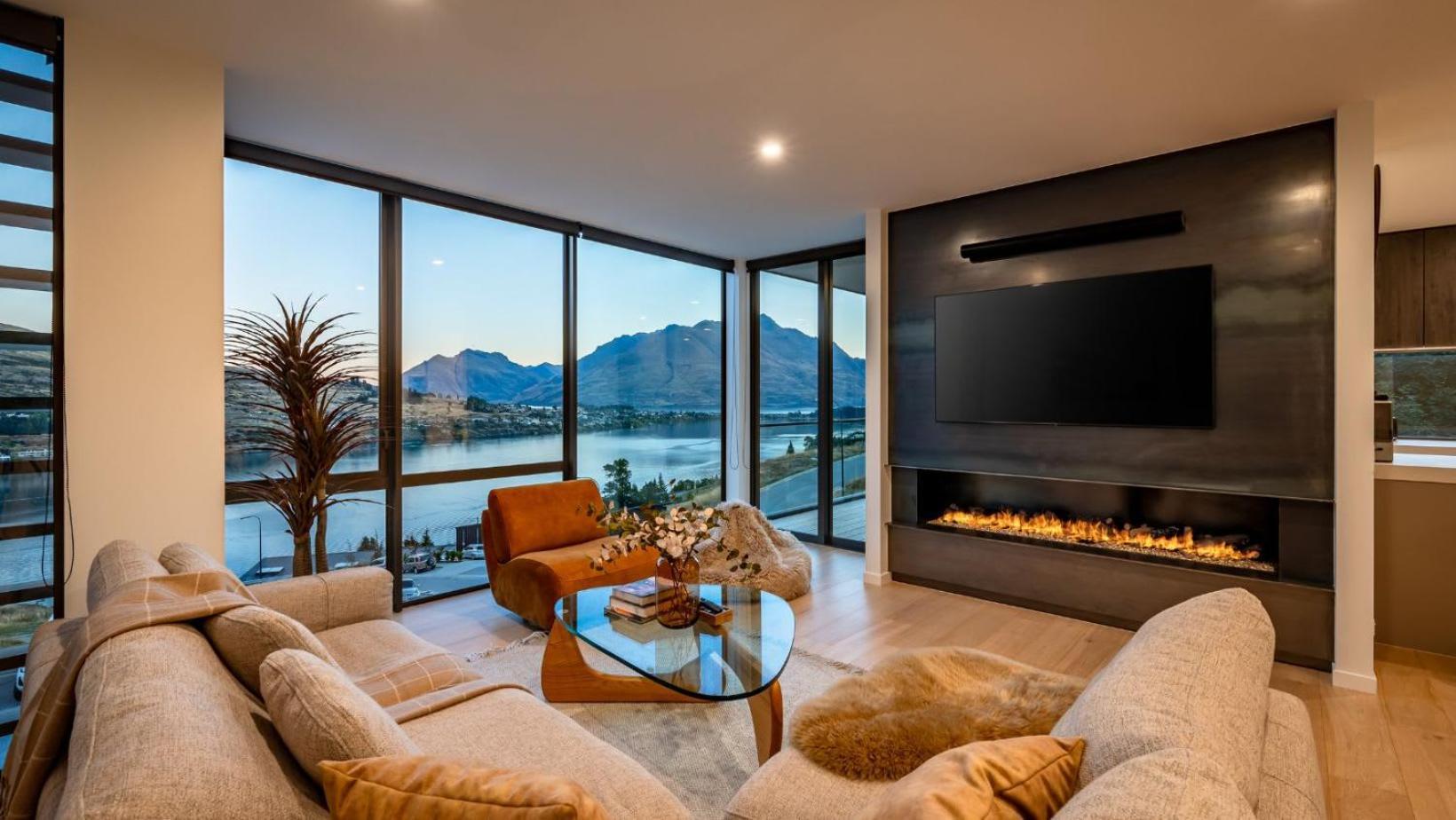 Villa The Tiers- Hot Tub- Ac- Bbq- Free Parking à Queenstown Extérieur photo